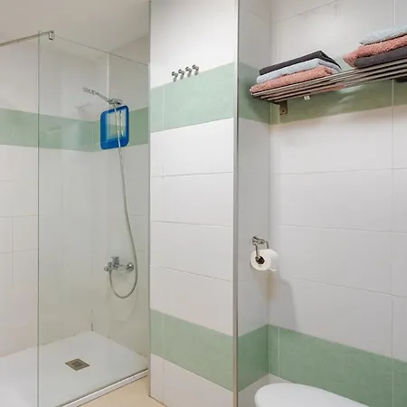 Quiet 1br Terrace Near Centro & Διαμέρισμα *