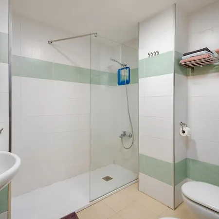 Quiet 1br Terrace Near Centro & Apartmán *