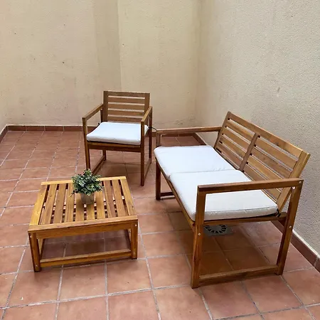 Quiet 1br Terrace Near Centro & Διαμέρισμα *